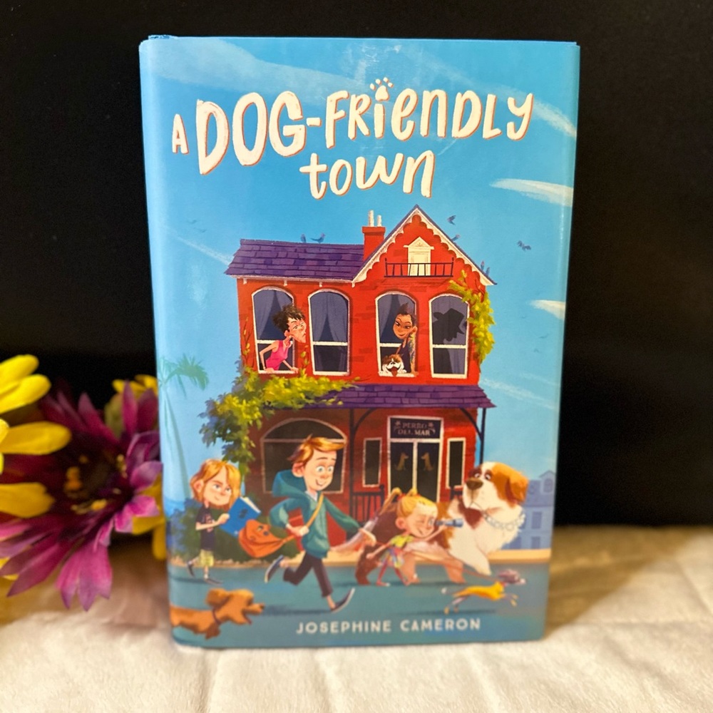 📚New “A Dog-Friendly Town” by Josephine Cameron (2020, Hardcover Book) 📚